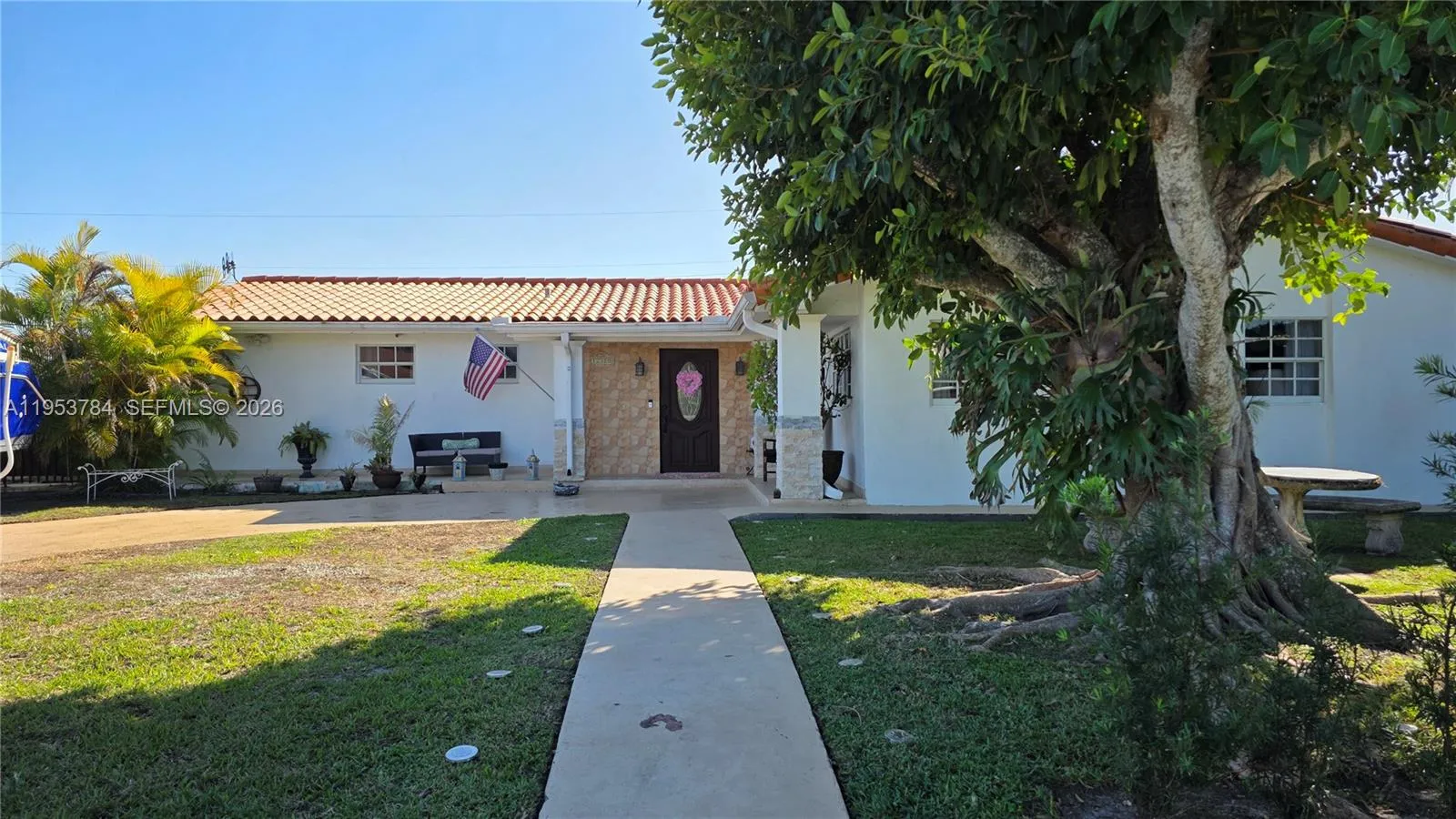 12320 SW 39th St, Miami FL 33175