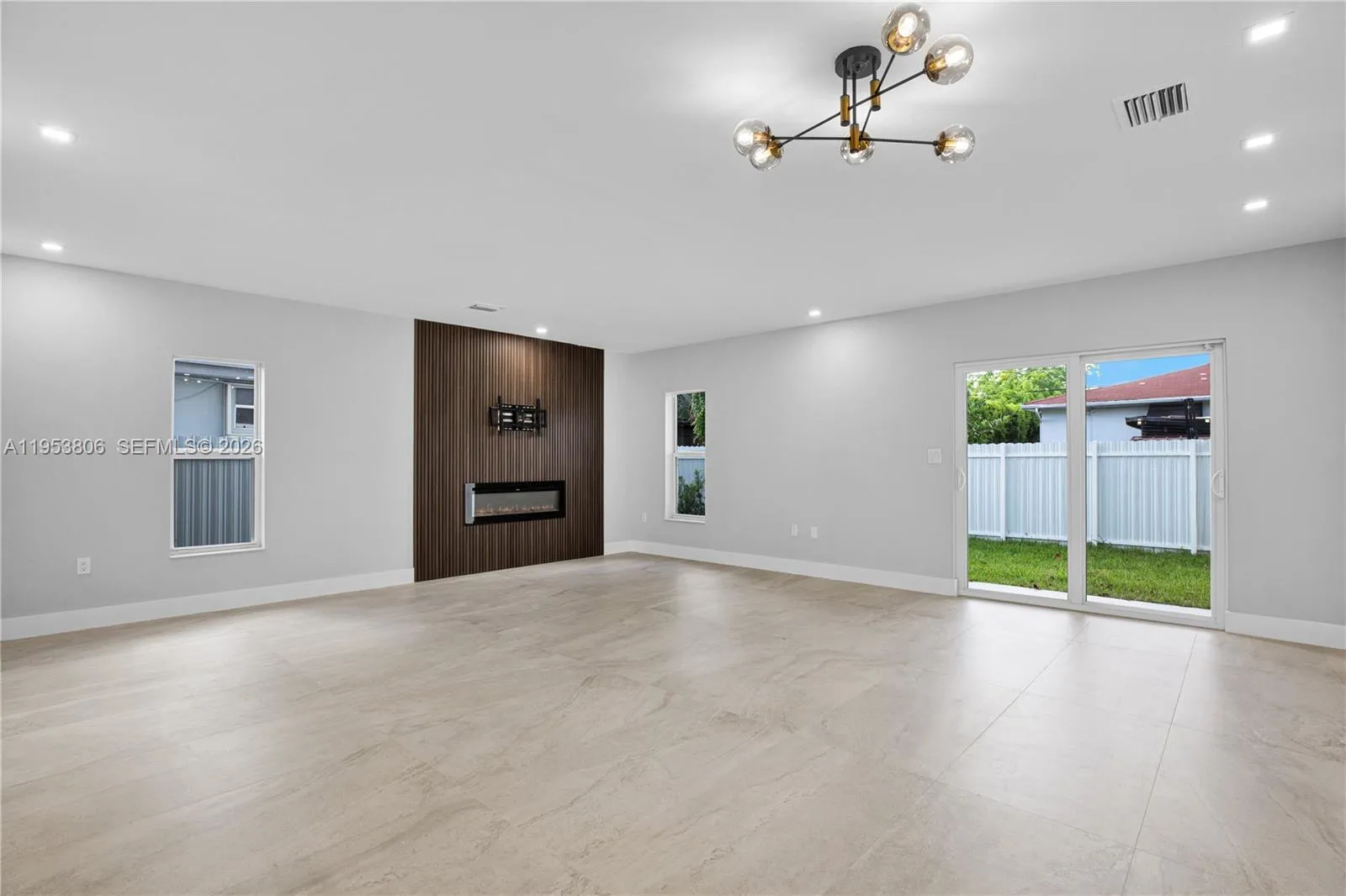 3433 SW 16th Ter, Miami FL 33145