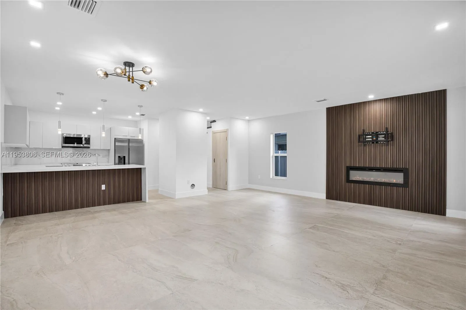 3433 SW 16th Ter, Miami FL 33145