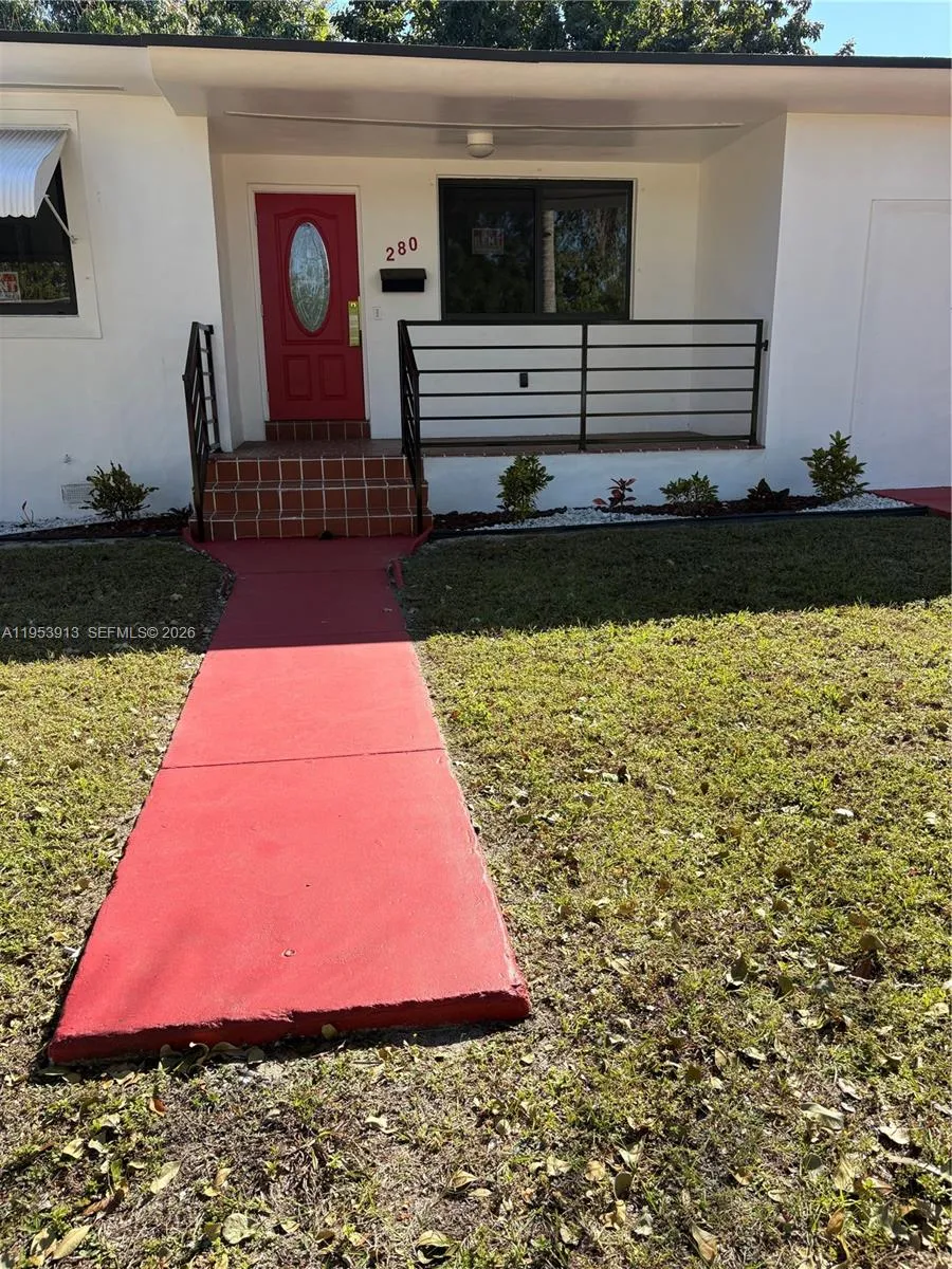 280 NE 48th Ter, Miami FL 33137