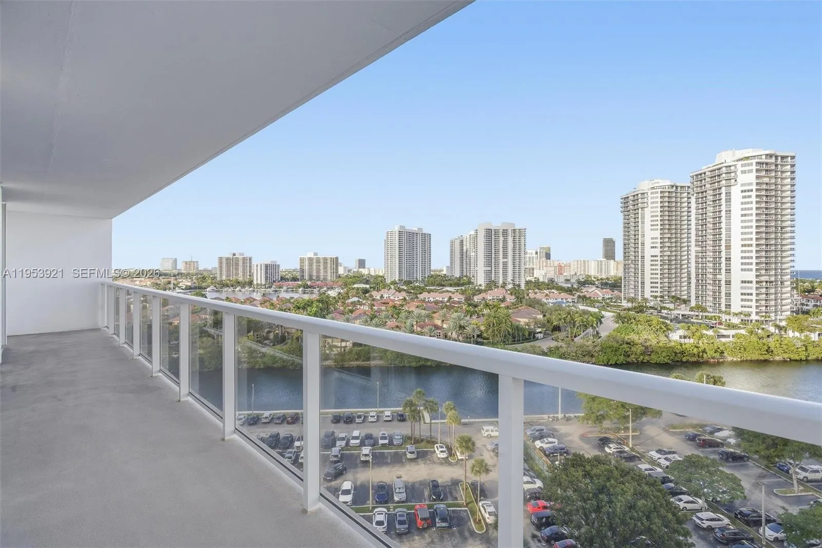 3731 N Country Club Dr # 1421, Aventura FL 33180