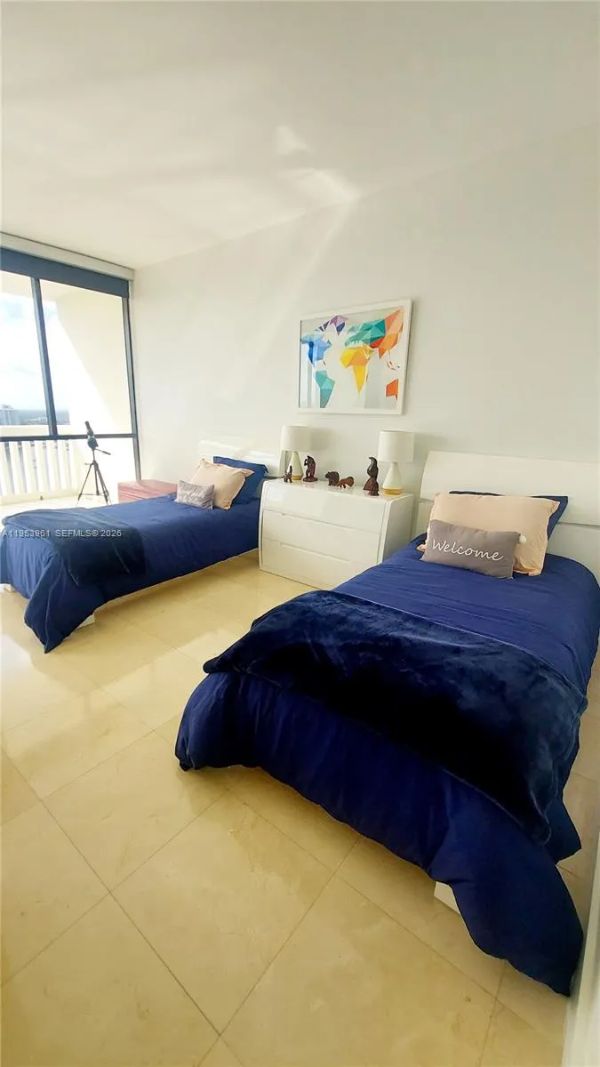 1000 E Island Blvd # 3106, Aventura FL 33160