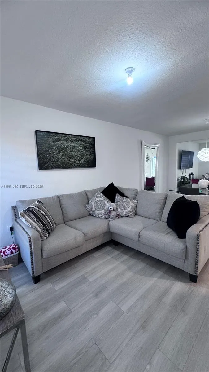 326 NE 5th Pl, Florida City FL 33034