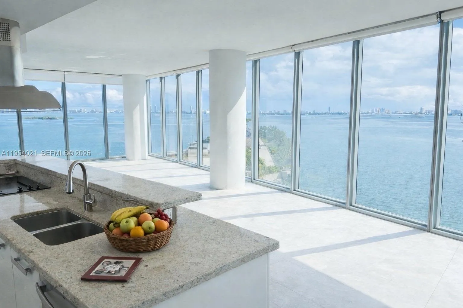601 NE 36th St # 1112, Miami FL 33137
