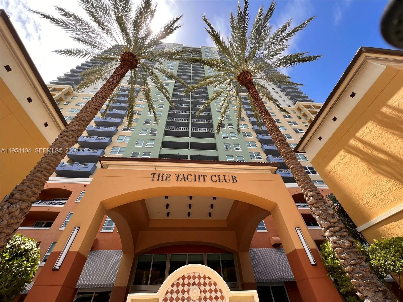 2 bedroom 2 bath for sale at 90 Alton Rd # 2110, Miami Beach FL 33139