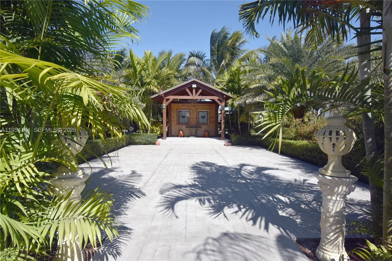 19651 SW 168th St, Miami FL 33187