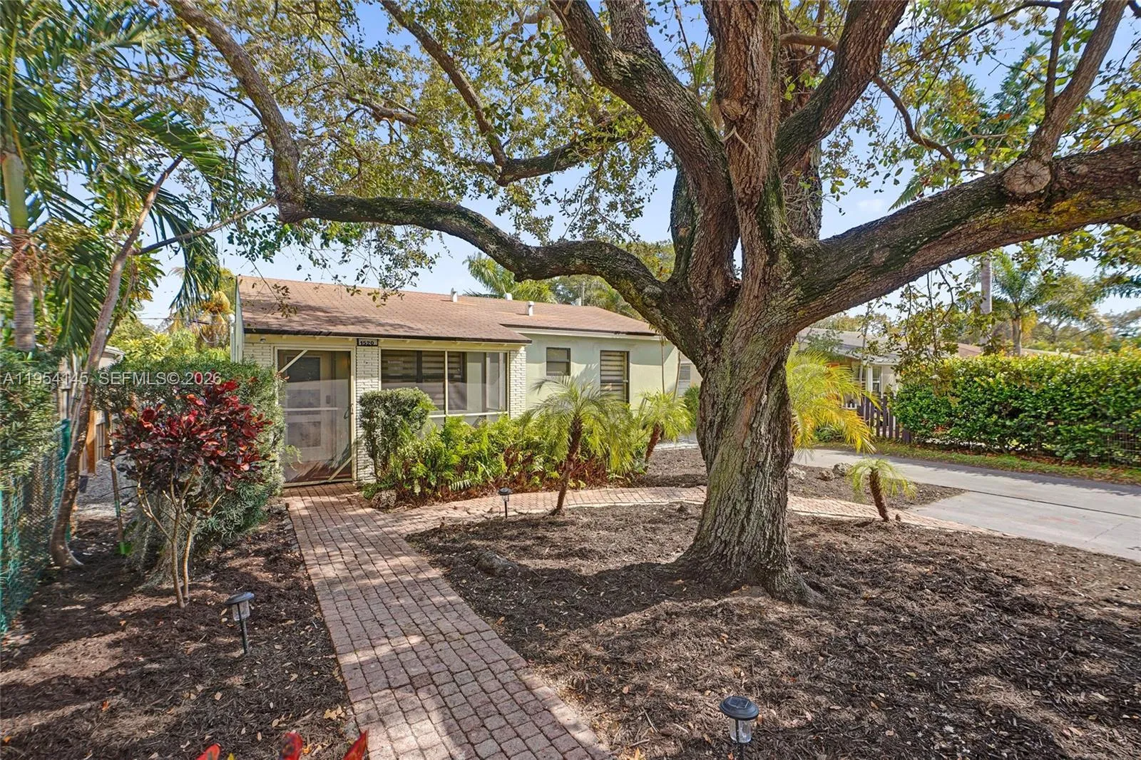 1520 NW 3rd Ave, Fort Lauderdale FL 33311