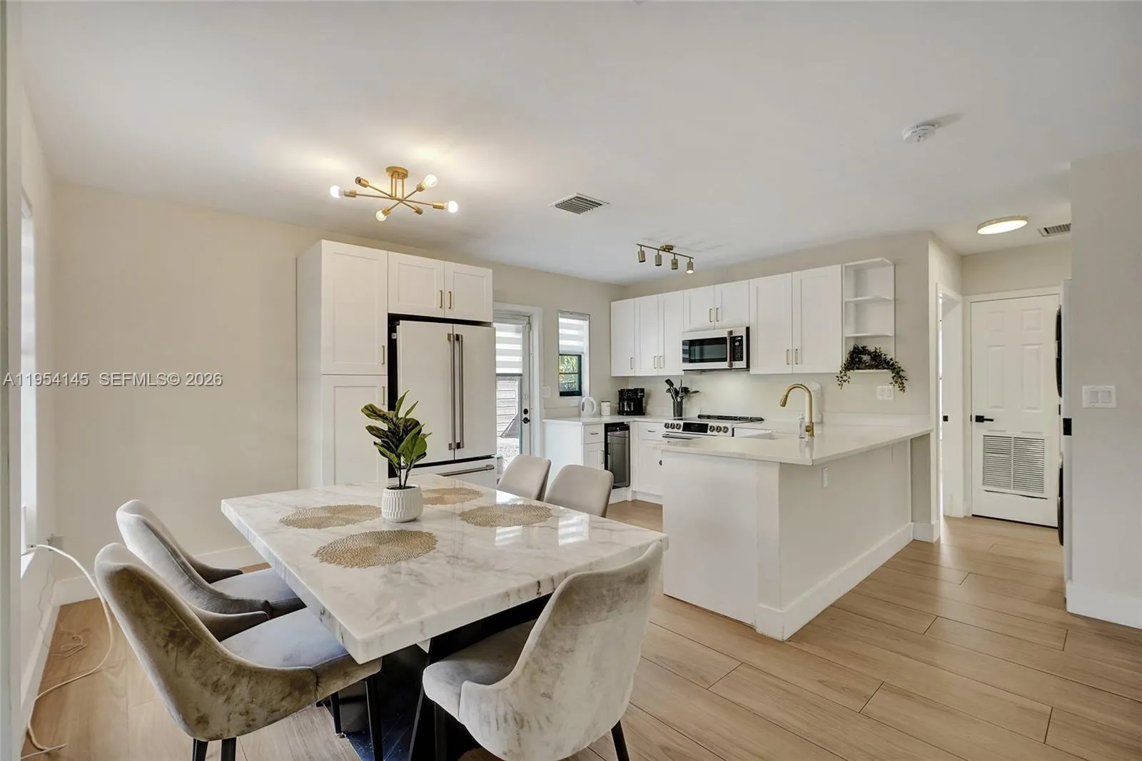 1520 NW 3rd Ave, Fort Lauderdale FL 33311