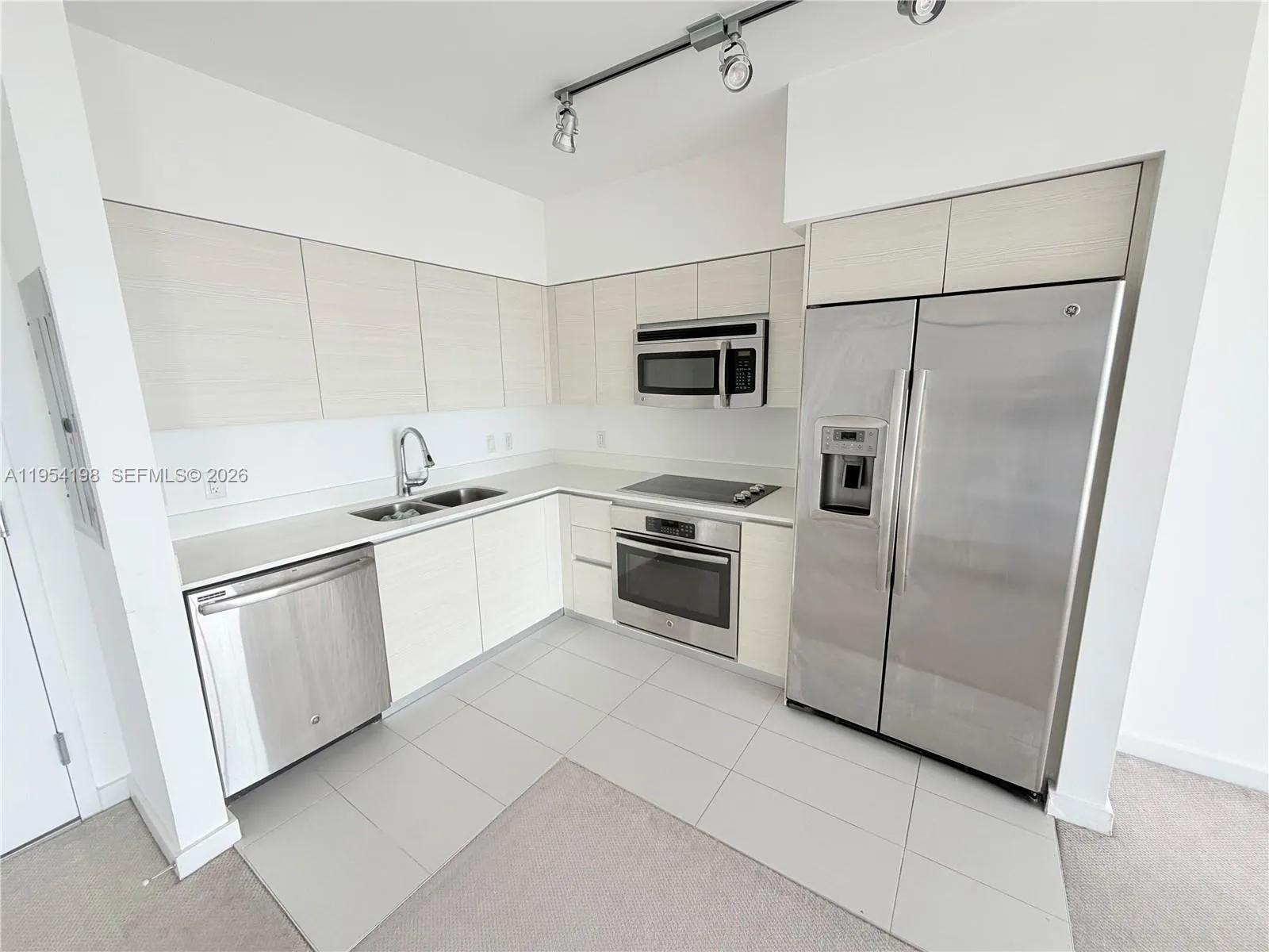 4250 Biscayne Blvd # 1014, Miami FL 33137
