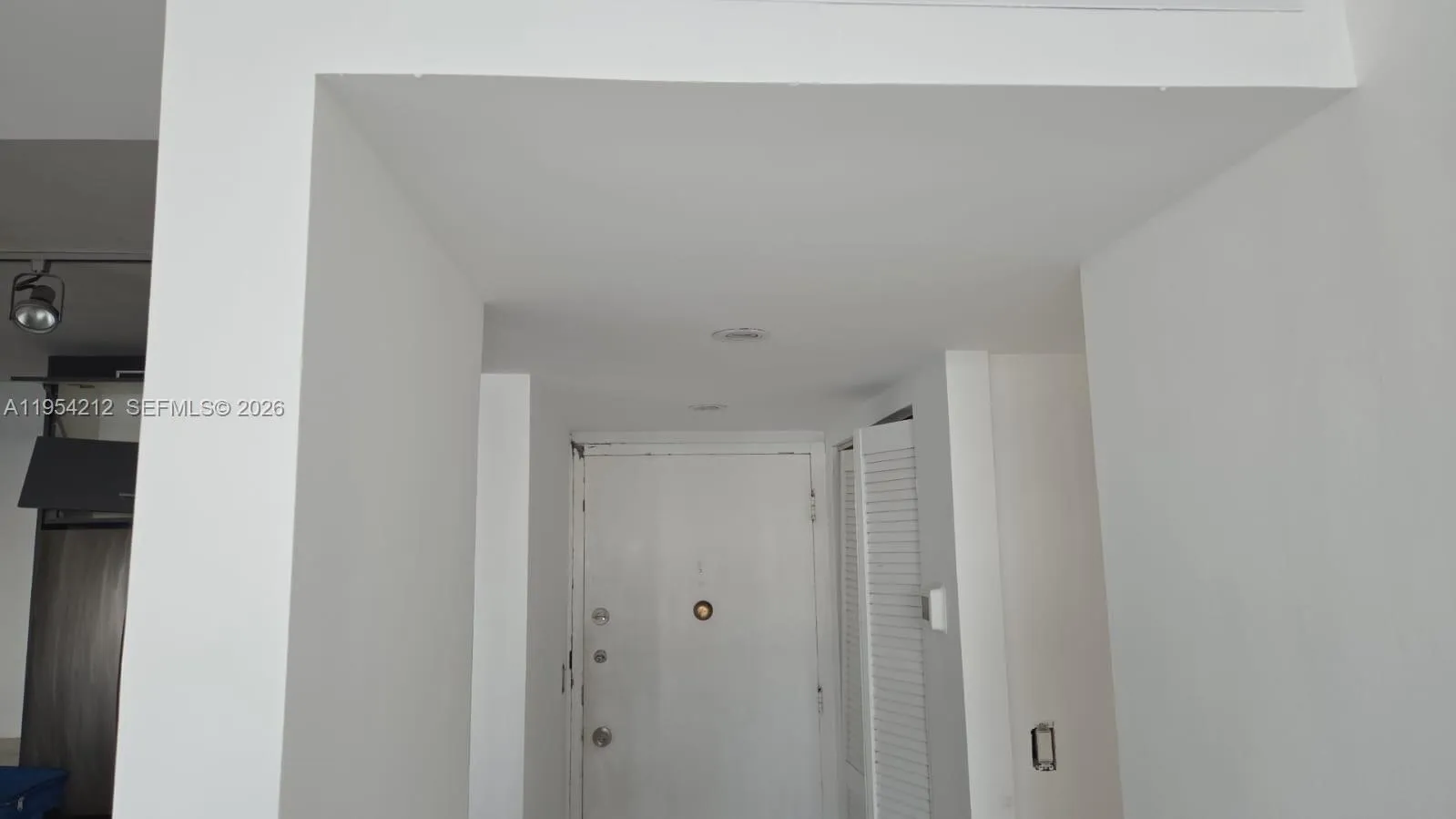 1301 NE Miami Gardens Dr # 314W, Miami FL 33179