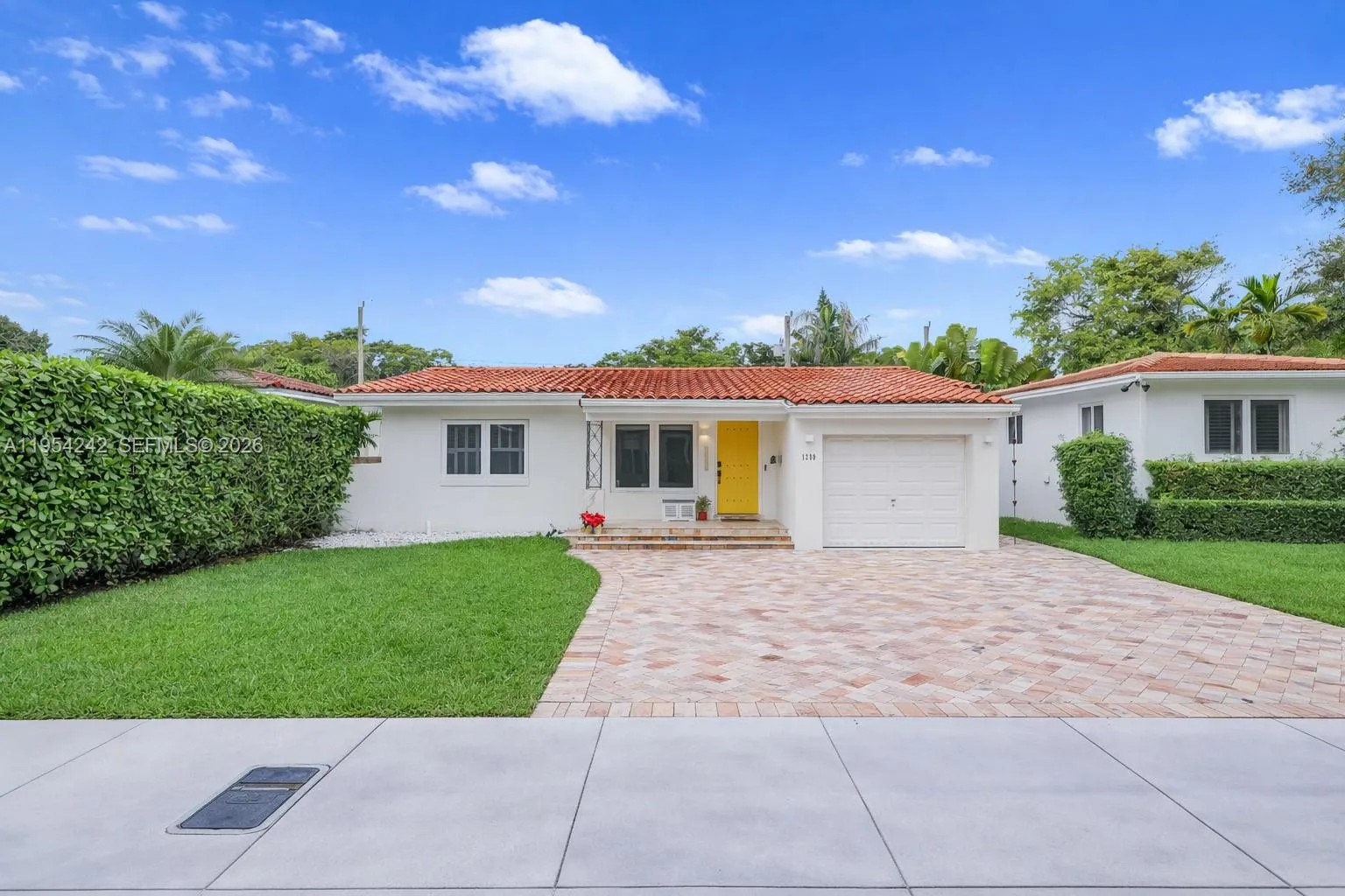 2 bedroom 2 bath for sale at 1200 El Rado St, Coral Gables FL 33134