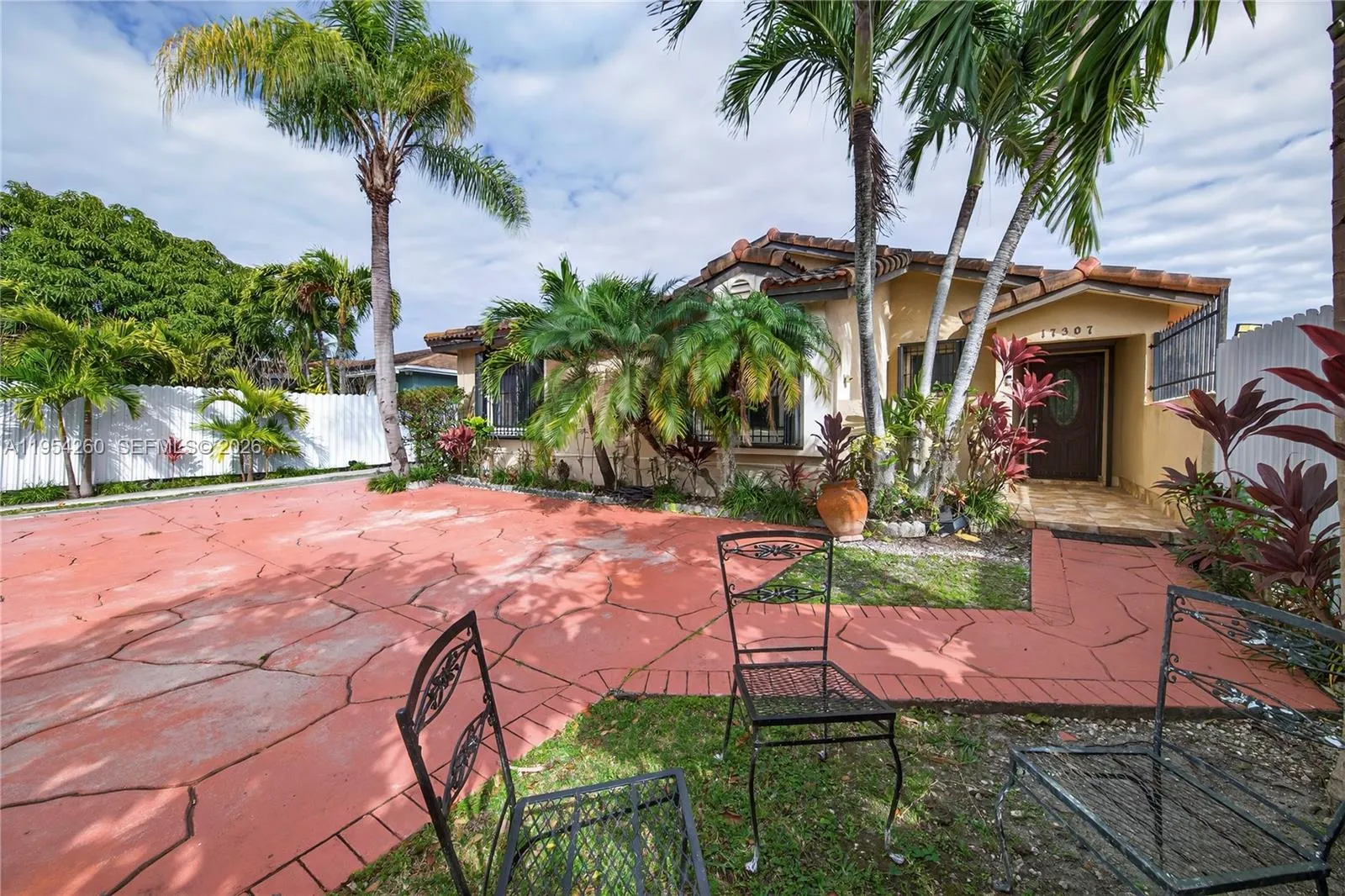 17307 SW 115th Ave, Miami FL 33157