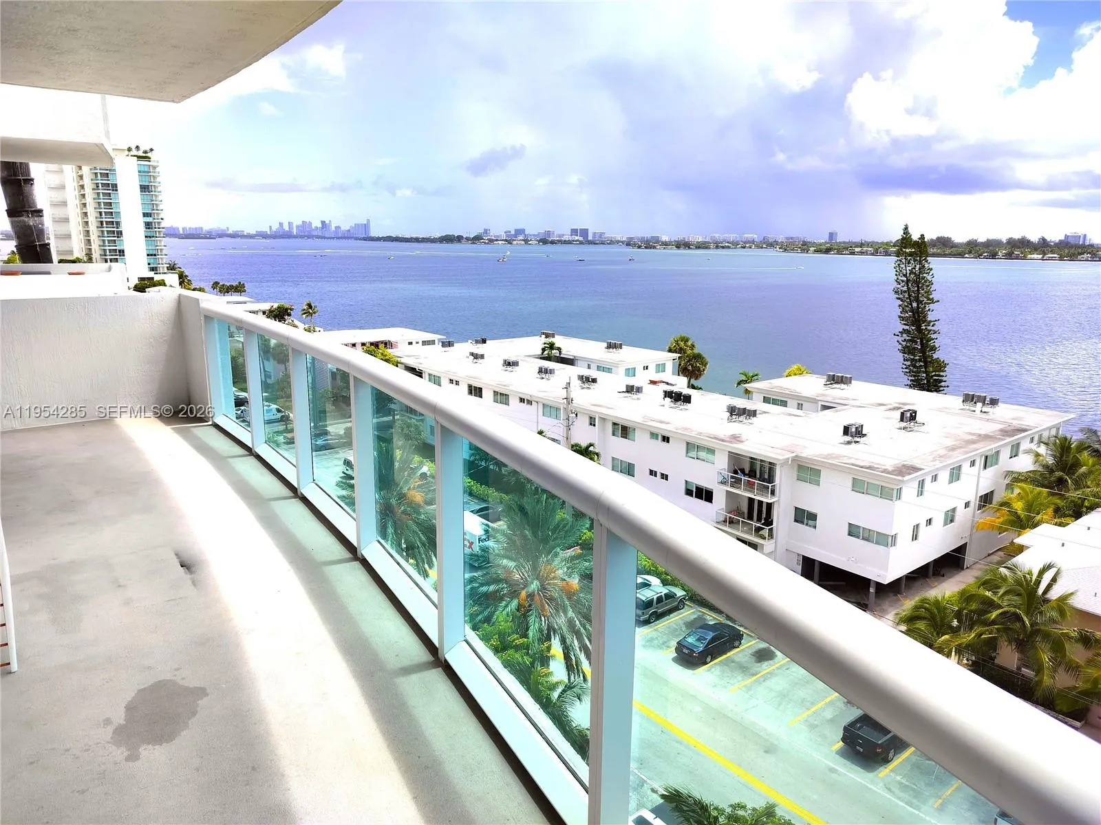 2 bedroom 2 bath for rent at 7910 Harbor Island Dr # 802, North Bay Village FL 33141