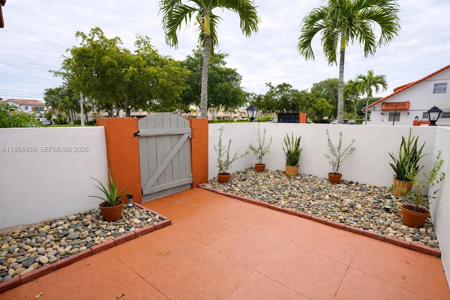 3200 Coral Springs Dr # 108, Coral Springs FL 33065