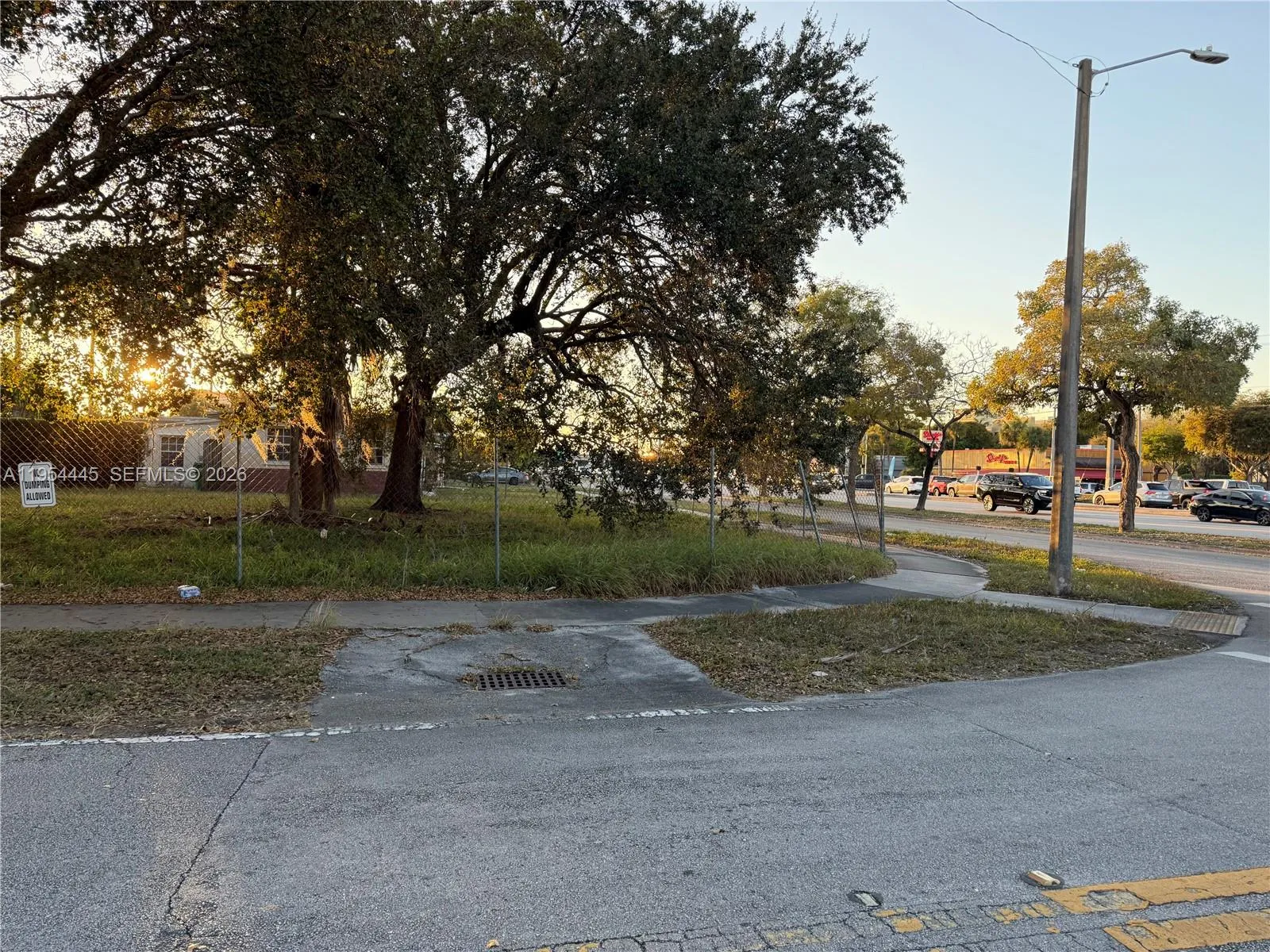 11450 SW 40th St, Miami FL 33165