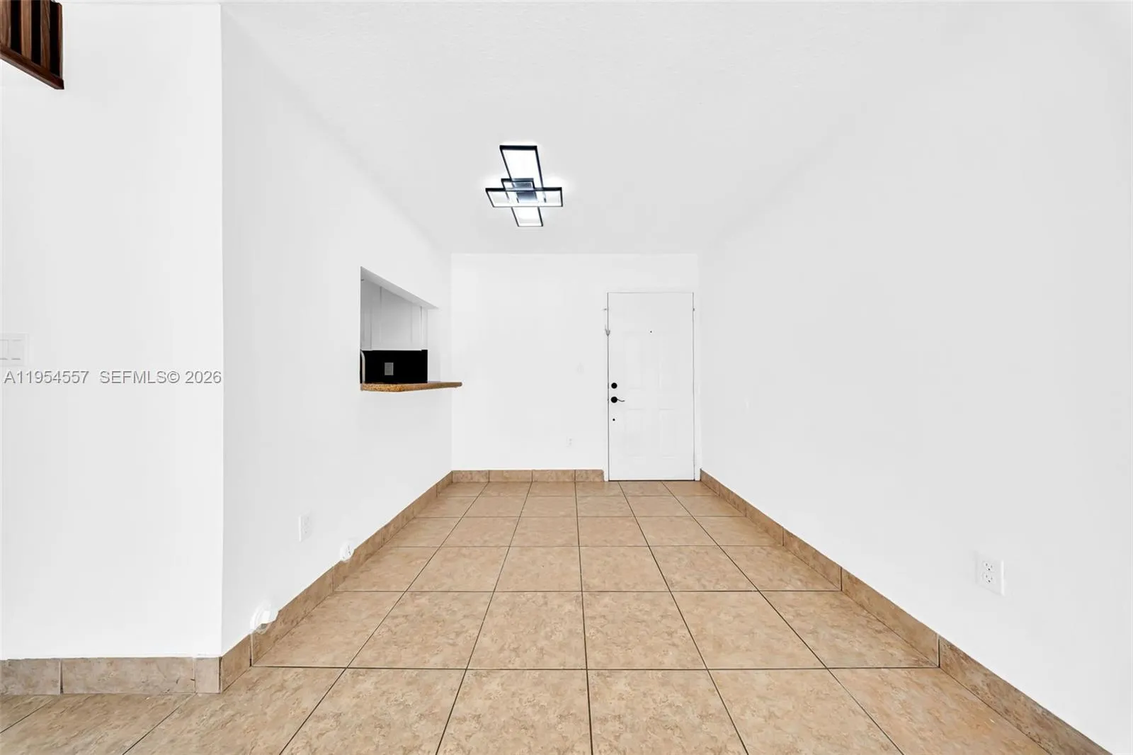 8145 NW 7th St # 111, Miami FL 33126
