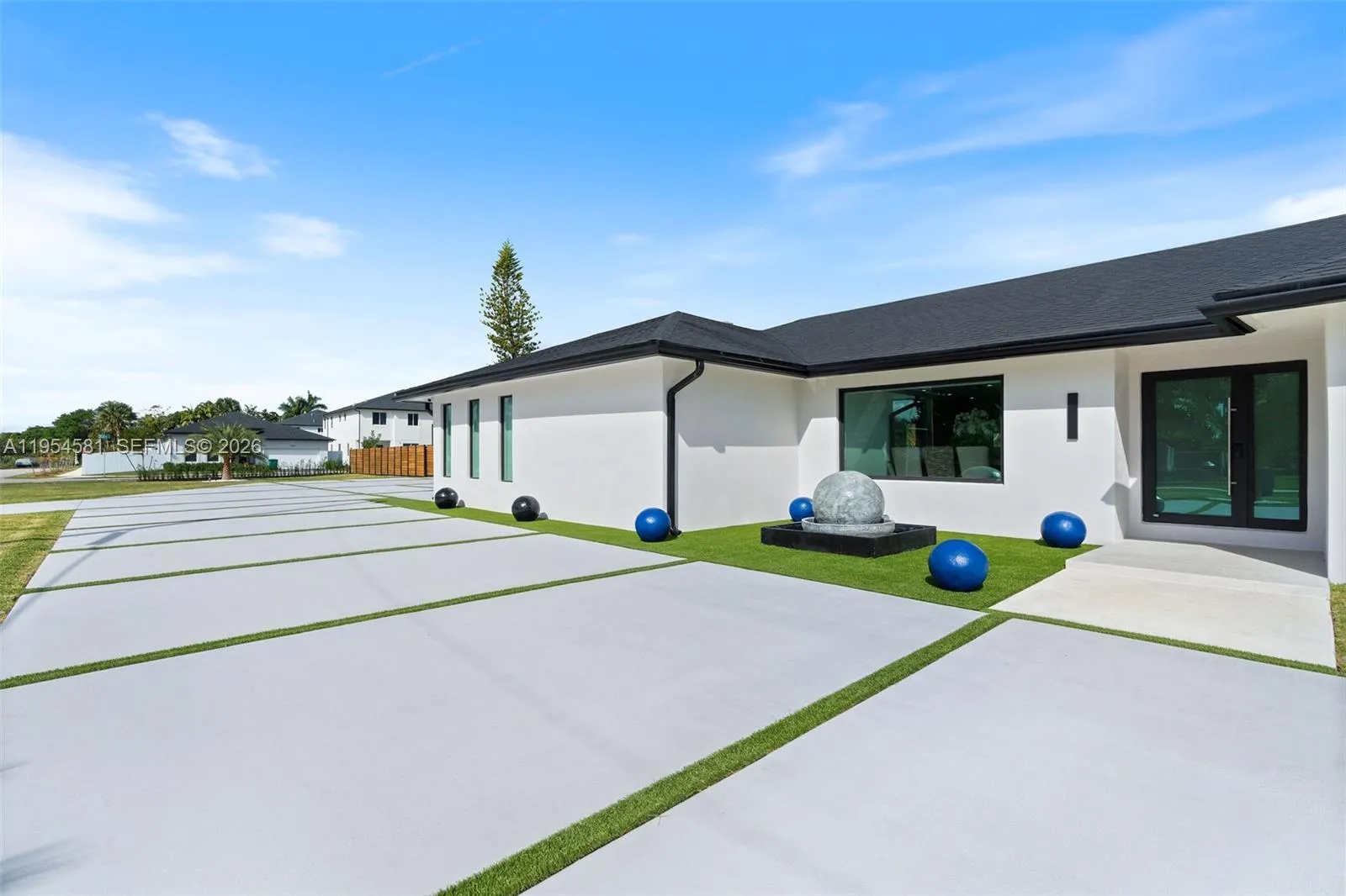 12425 SW 226th St, Miami FL 33170