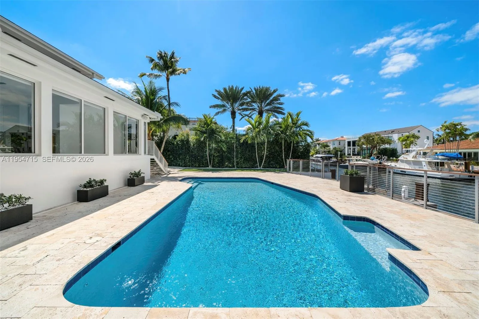 6832 Sunrise Ct, Coral Gables FL 33133