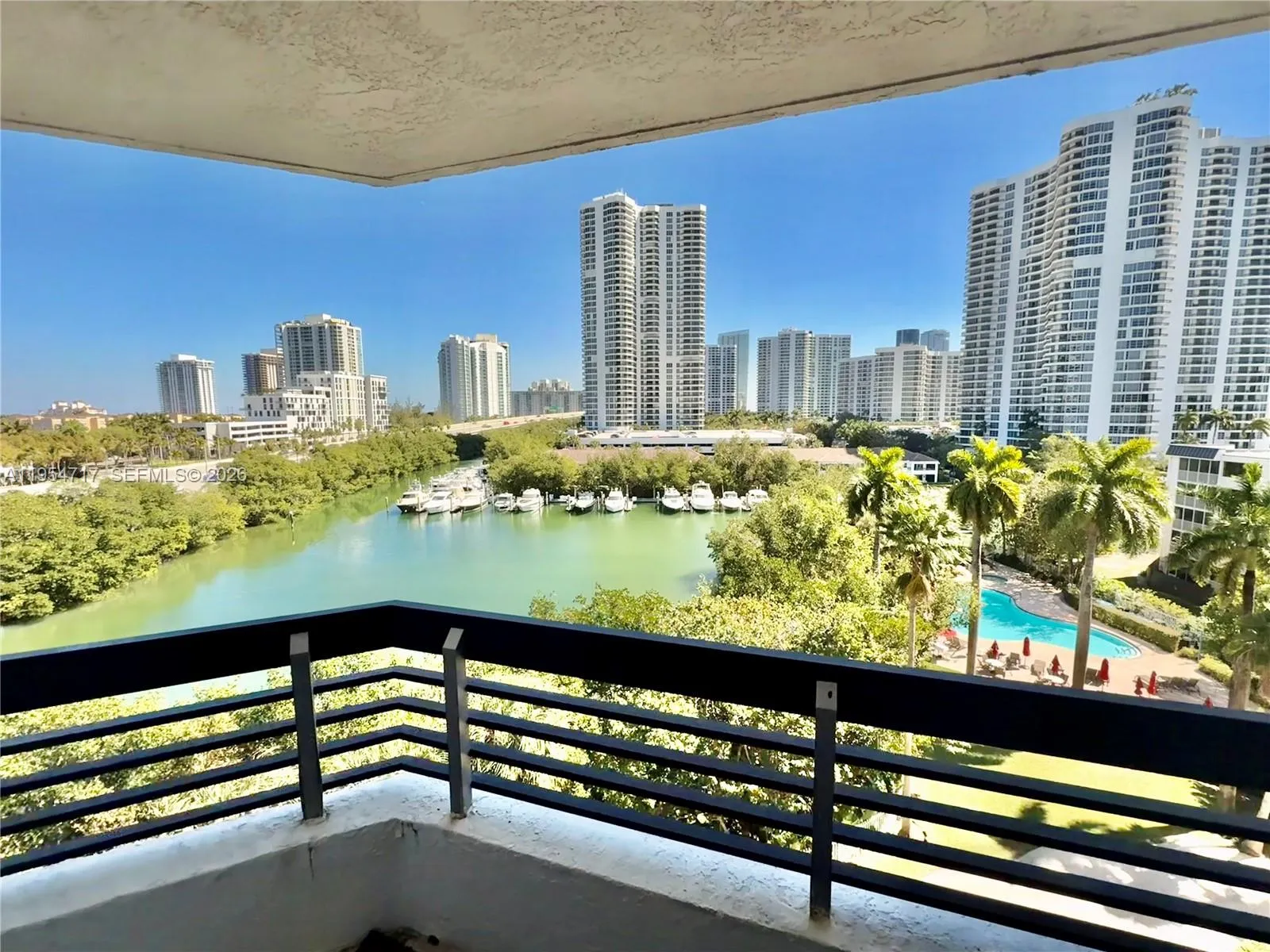 3400 NE 192nd St # 710, Aventura FL 33180