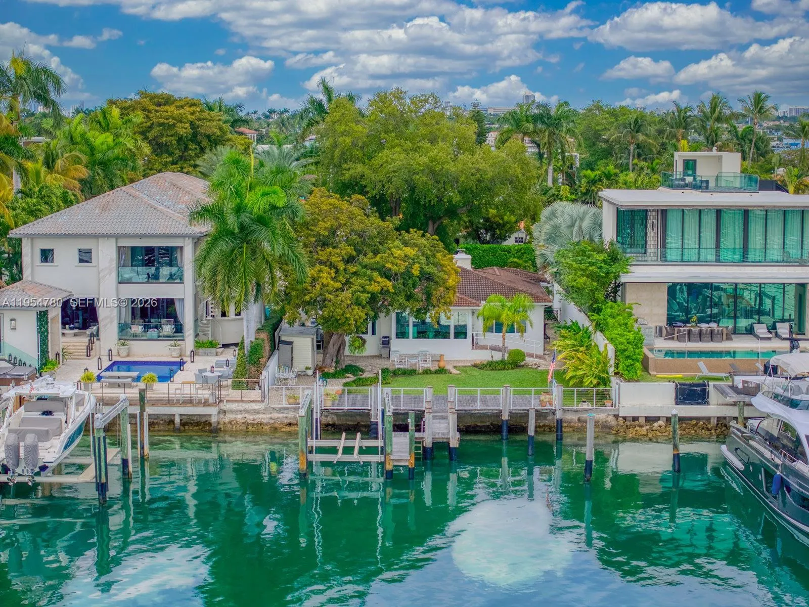 170 S Hibiscus Dr, Miami Beach FL 33139