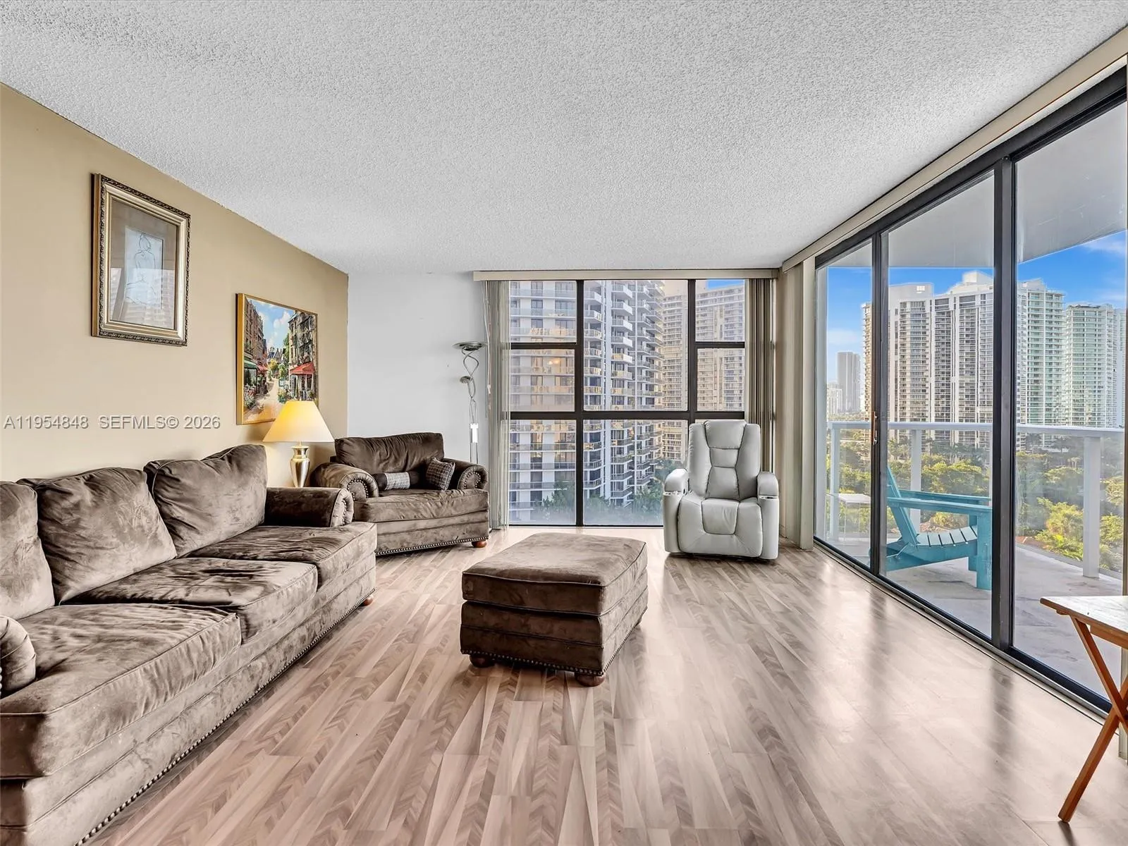 3731 N Country Club Dr # 1223, Aventura FL 33180