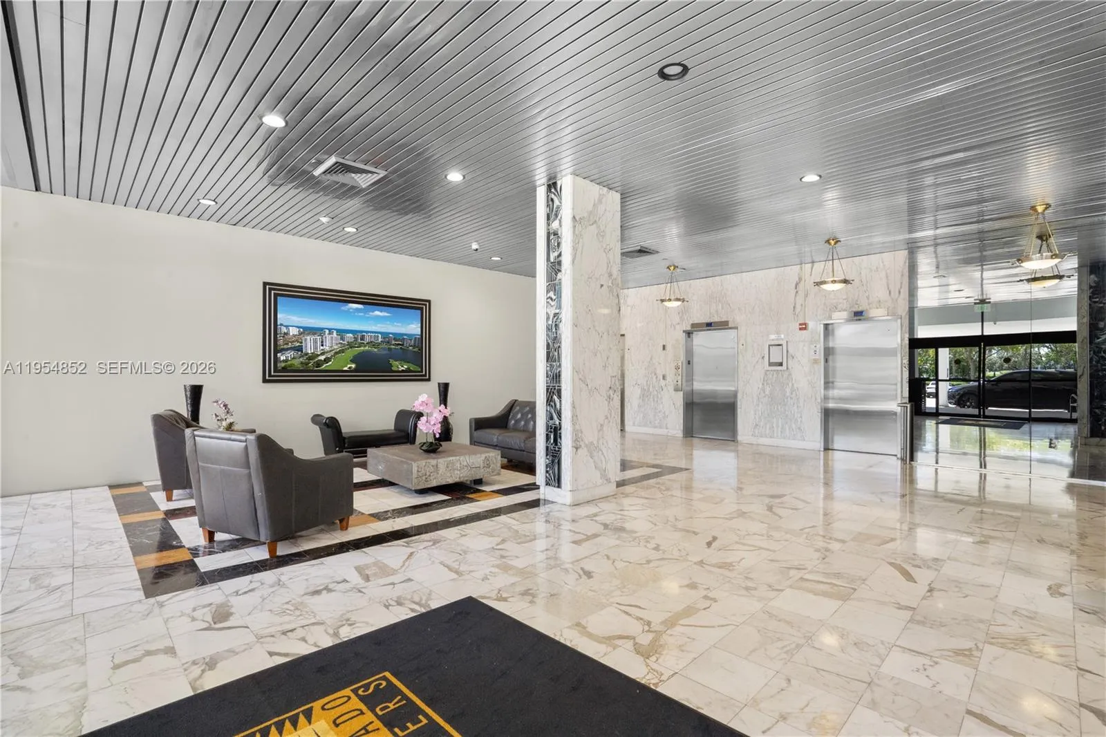 3675 N Country Club Dr # 206, Aventura FL 33180