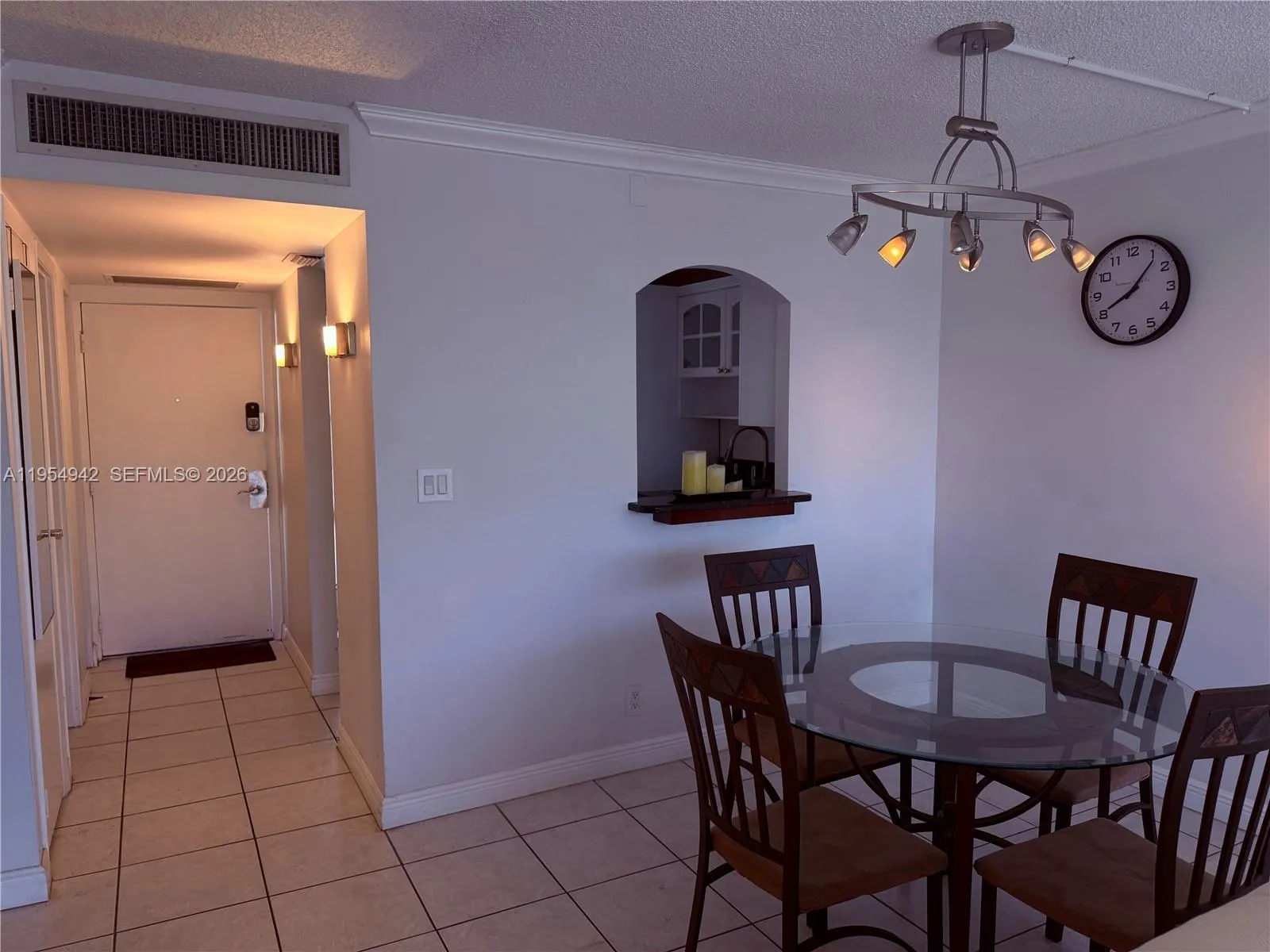 3475 N Country Club Dr # 409, Aventura FL 33180