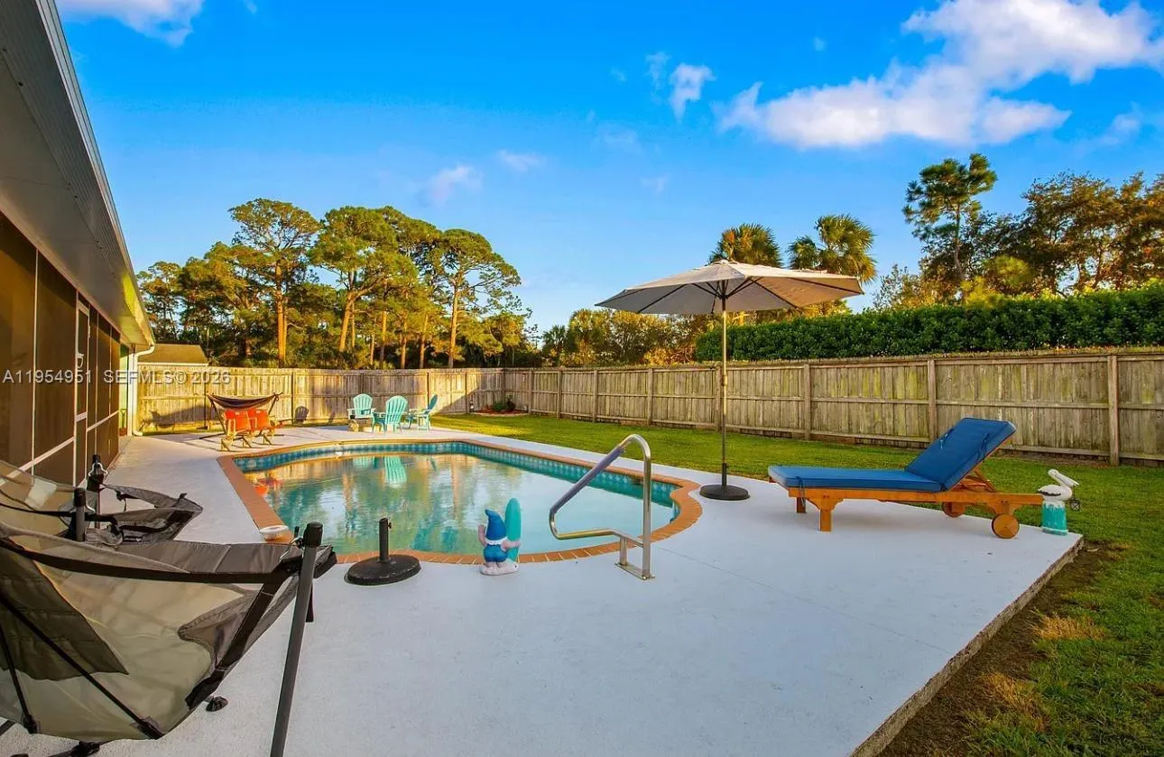 298 SE Grove, Port St. Lucie FL 34983