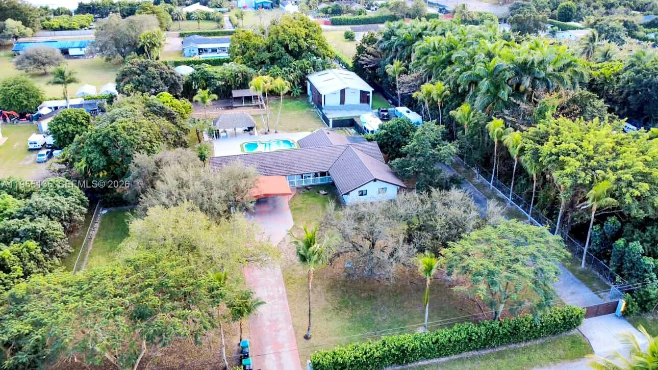 4 bedroom 3 bath for sale at 18280 SW 202nd St, Miami FL 33187