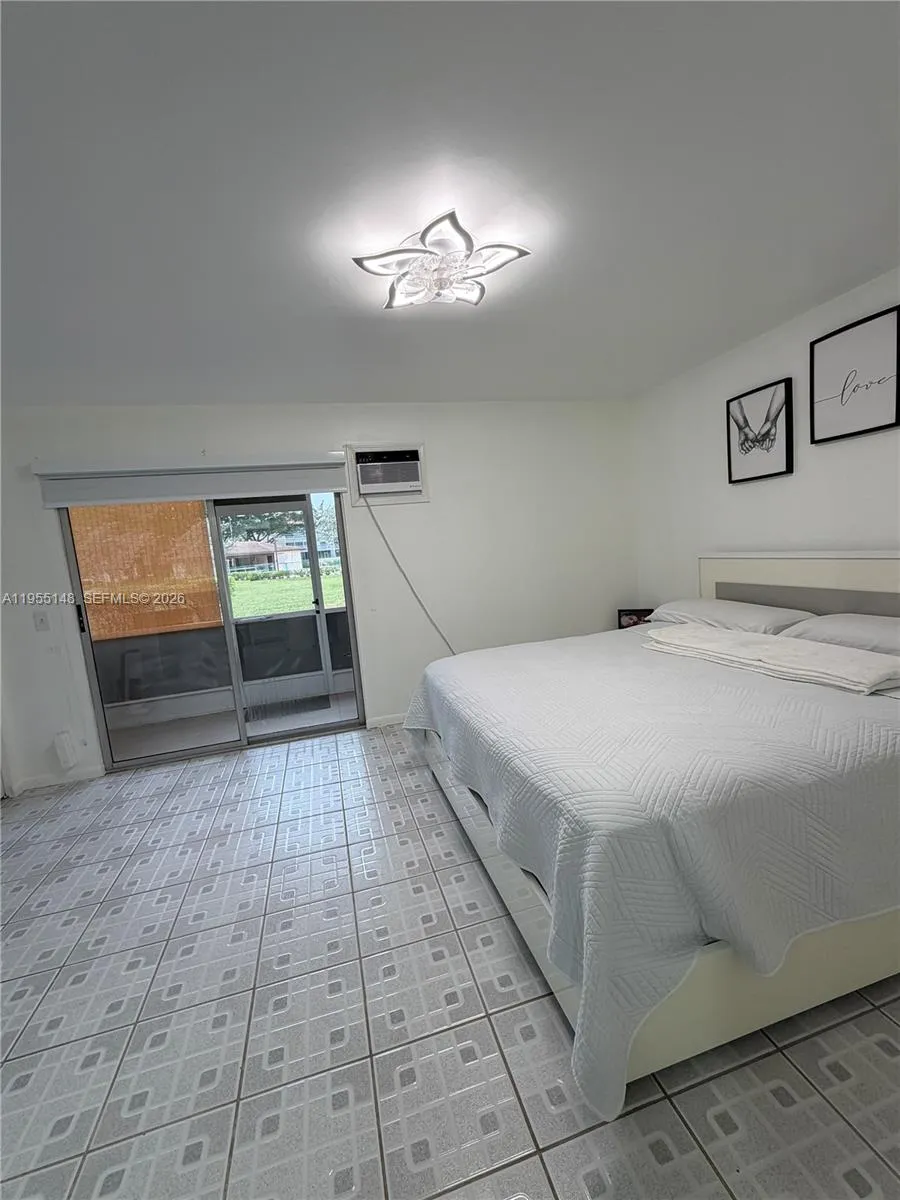 200 SW 132nd Way # 109L, Pembroke Pines FL 33027