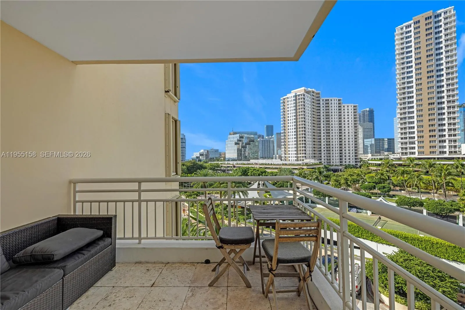 888 Brickell Key Dr # 701, Miami FL 33131