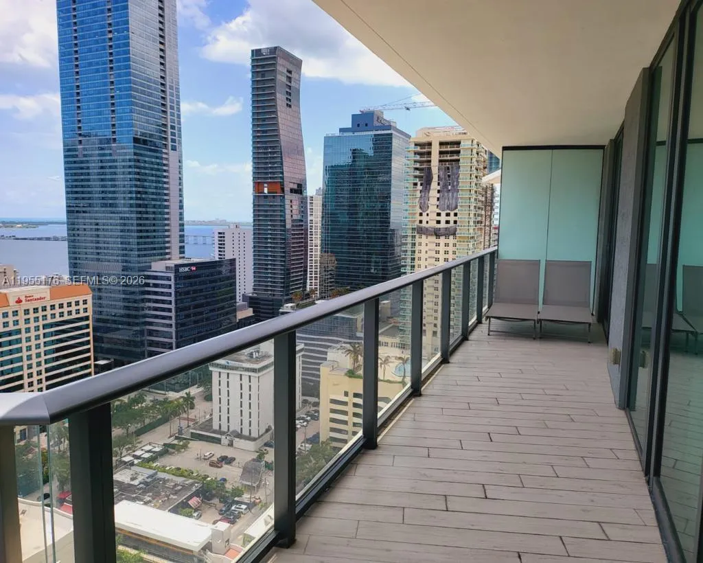 1300 S Miami Ave # 2501, Miami FL 33130