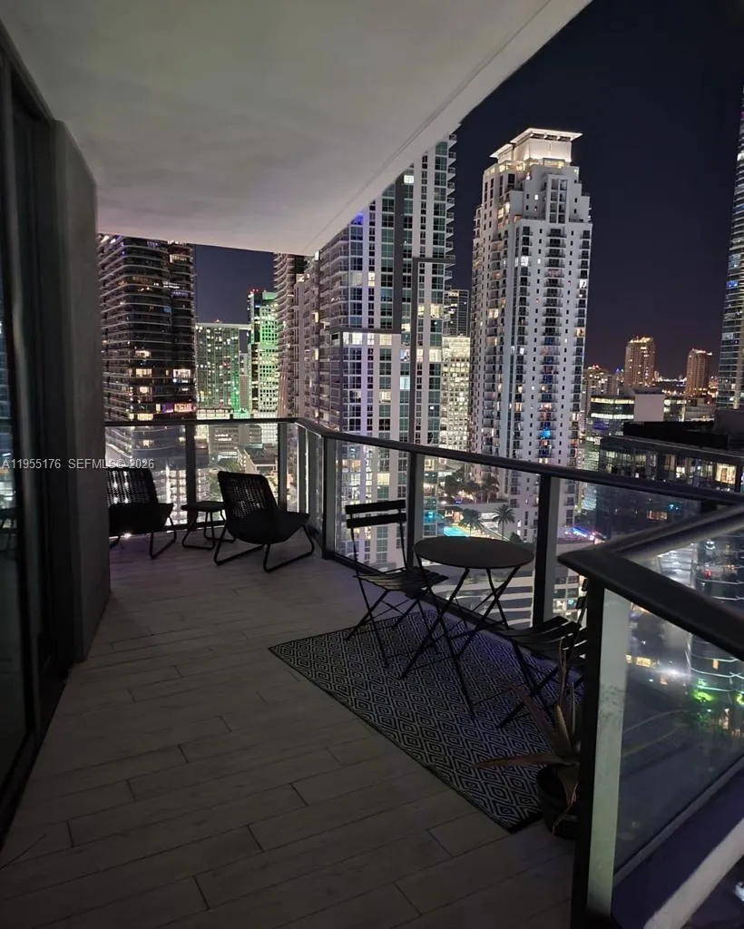 1300 S Miami Ave # 2501, Miami FL 33130