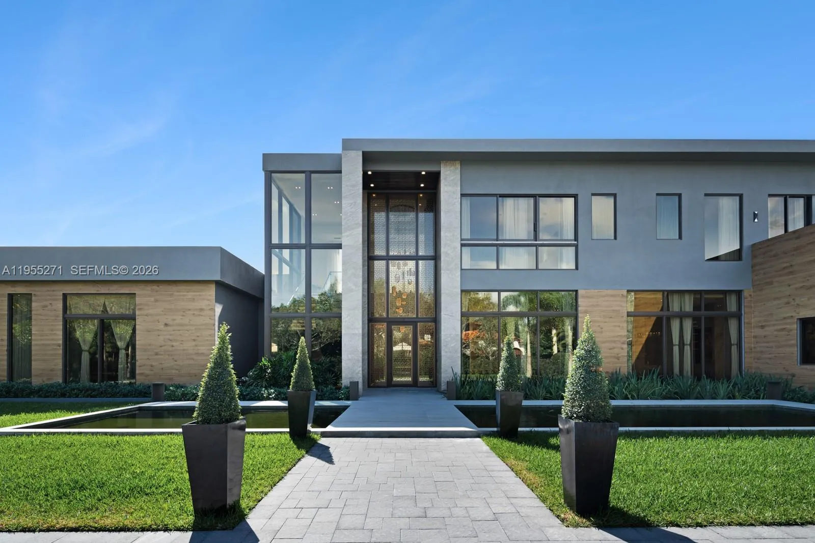 6 bedroom 6 bath for sale at 5900 SW 129th Ter, Pinecrest FL 33156