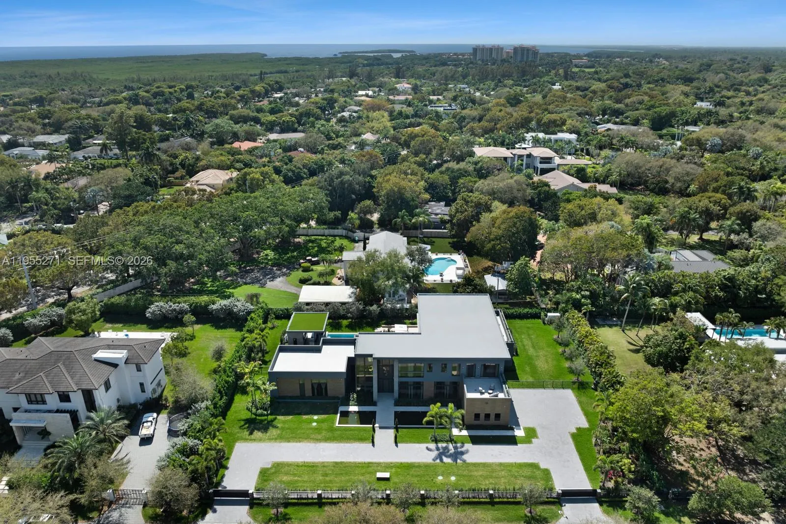 5900 SW 129th Ter, Pinecrest FL 33156
