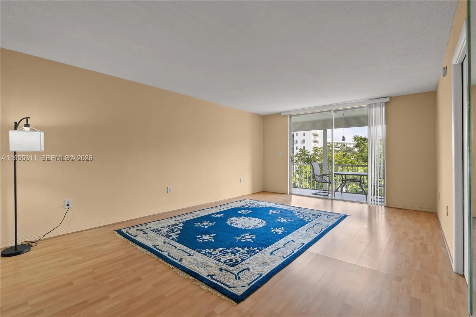 2930 Point East Dr # E312, Aventura FL 33160
