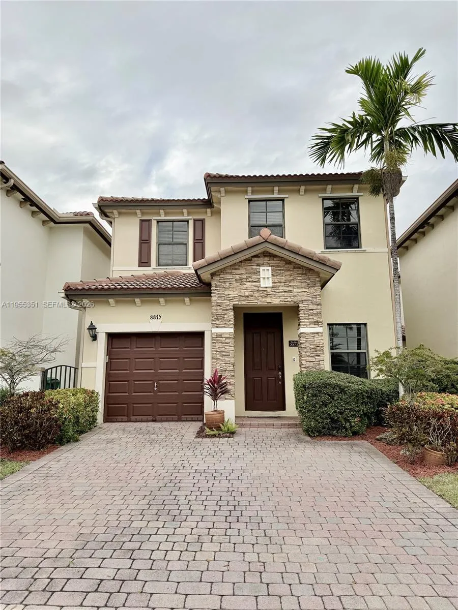 3 bedroom 2 bath for sale at 8875 SW 227th Ter, Cutler Bay FL 33190