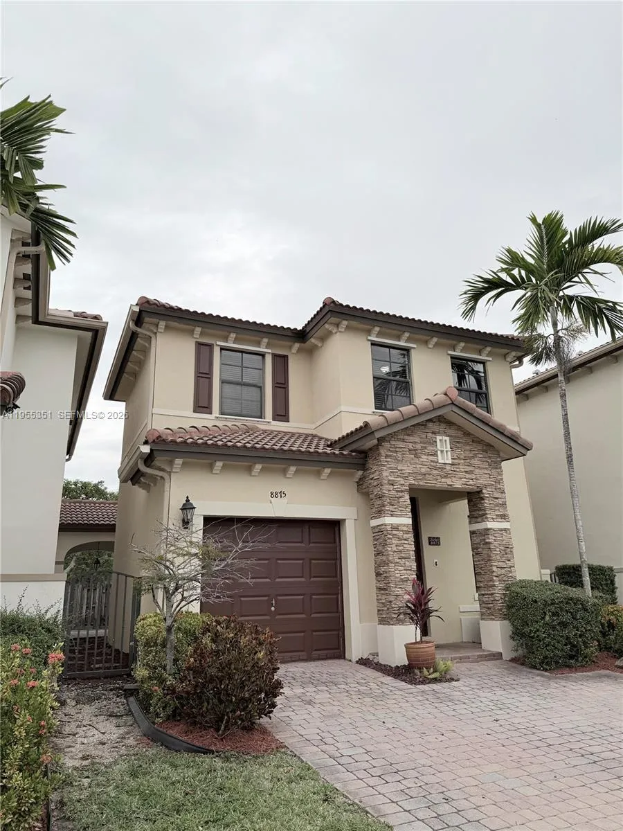 8875 SW 227th Ter, Cutler Bay FL 33190
