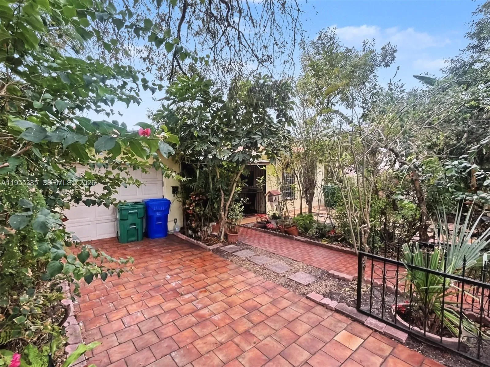 1712 SW 13th St, Miami FL 33145