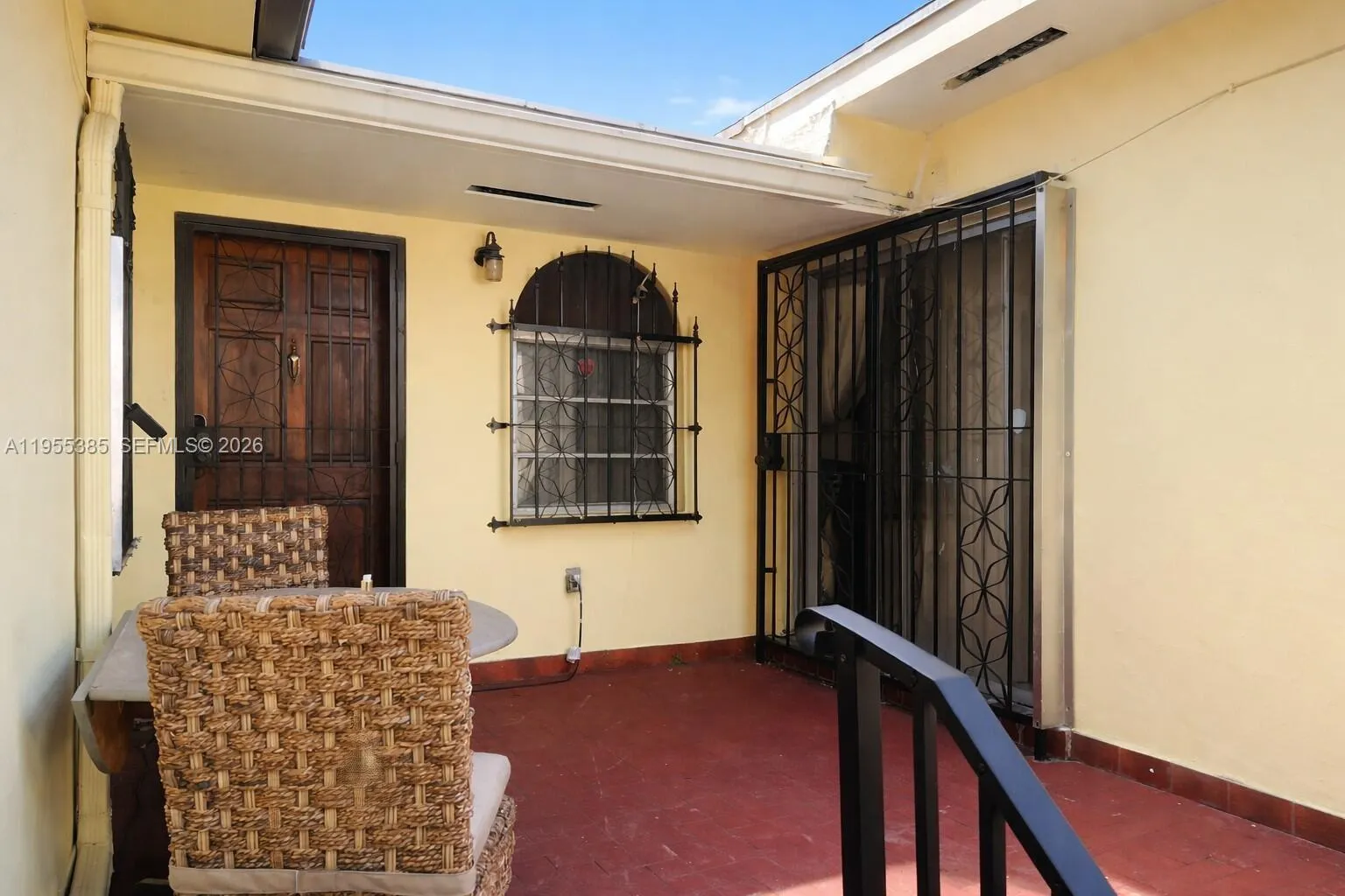 1712 SW 13th St, Miami FL 33145