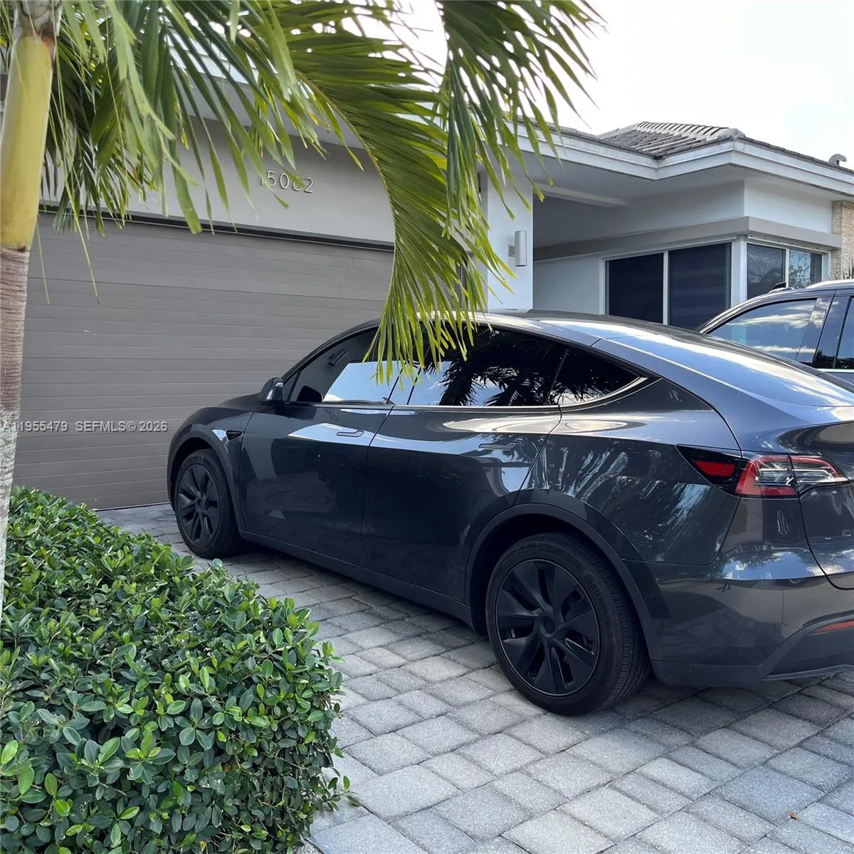 15062 SW 177th Ter, Miami FL 33187