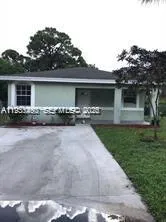 700 NW 19th Ter, Fort Lauderdale FL 33311