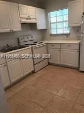 700 NW 19th Ter, Fort Lauderdale FL 33311