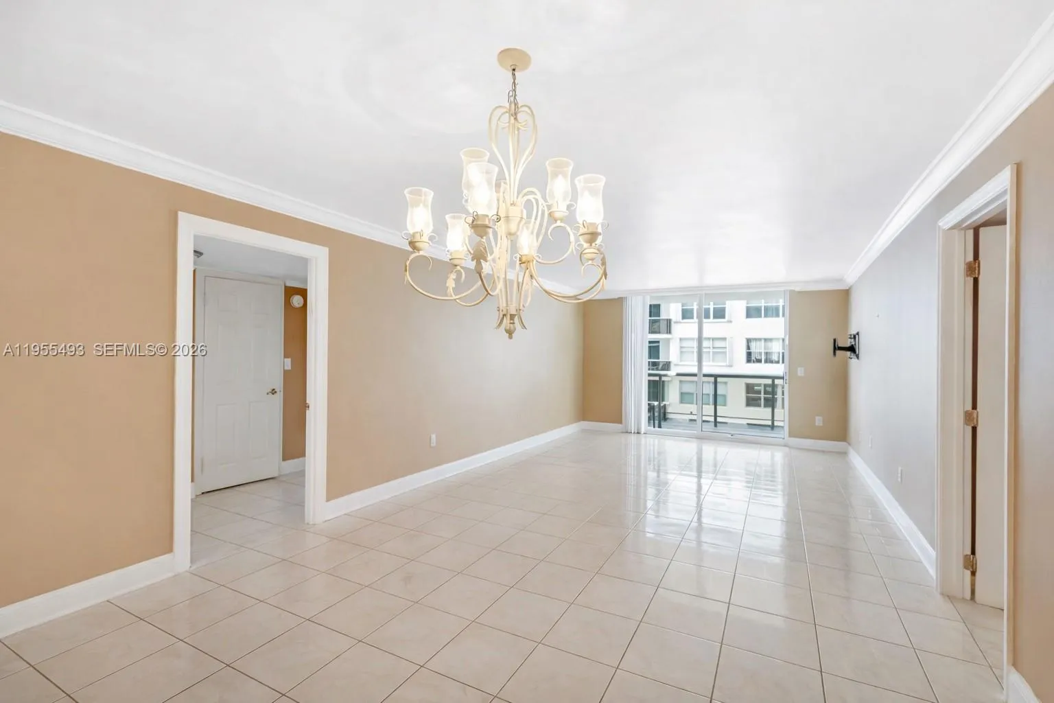 6039 Collins Ave # 1206, Miami Beach FL 33140