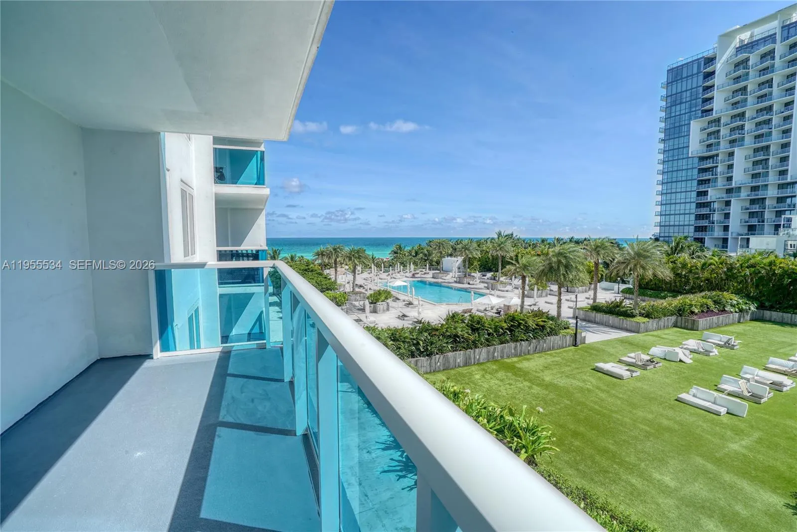 1 bedroom 1 bath for sale at 2301 Collins Ave # 404, Miami Beach FL 33139