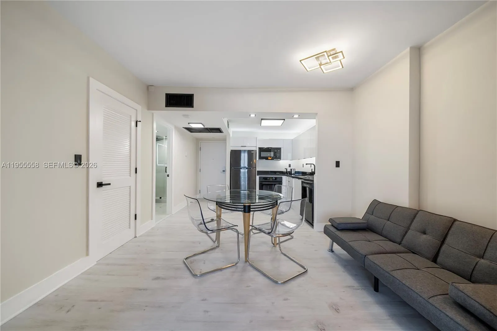 2301 Collins Ave # 1130, Miami Beach FL 33139