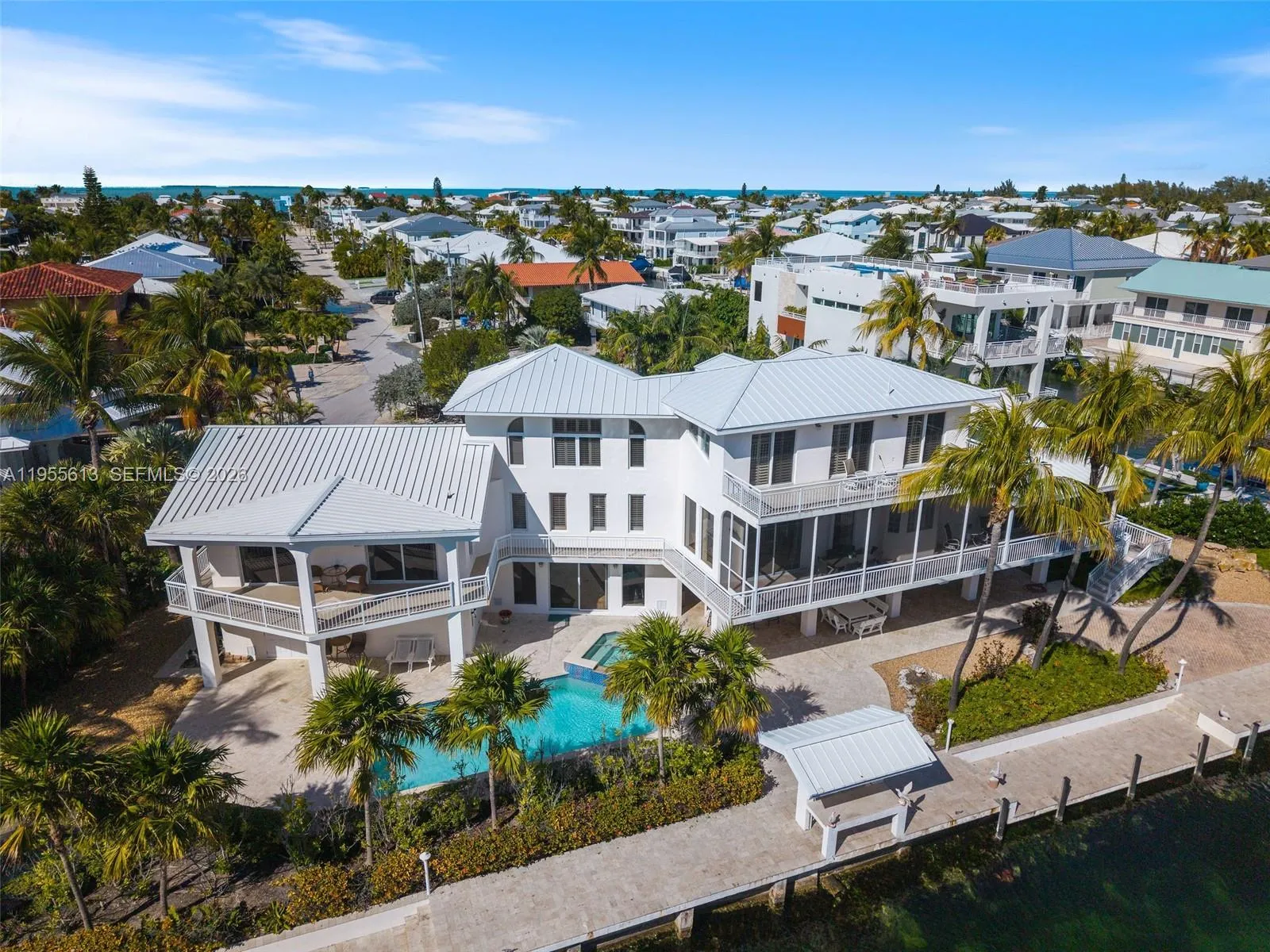 44 W Plaza Del Lago, Lower Keys FL 33036