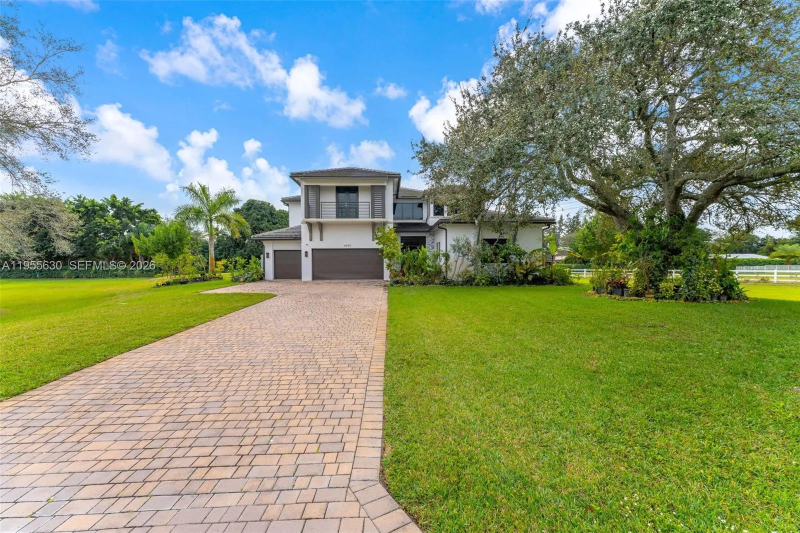 4950 SW 158th Avenue, Southwest Ranches FL 33331