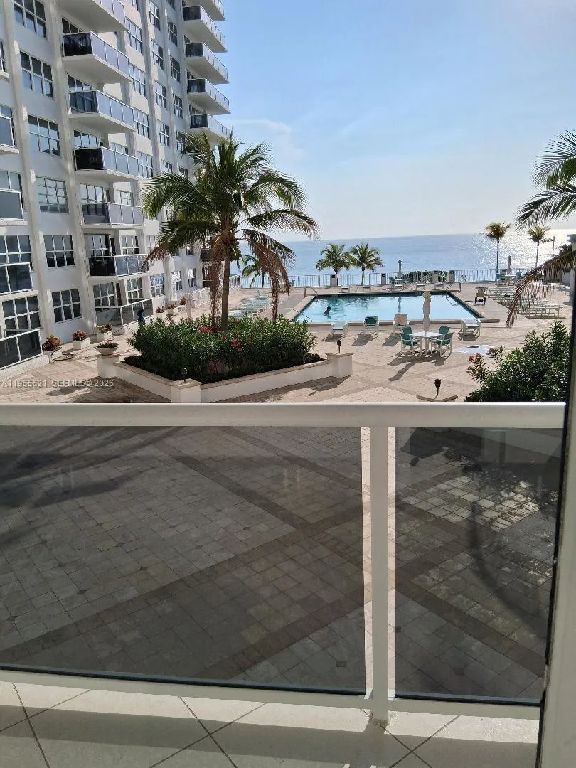 3500 Galt Ocean Dr # 206, Fort Lauderdale FL 33308