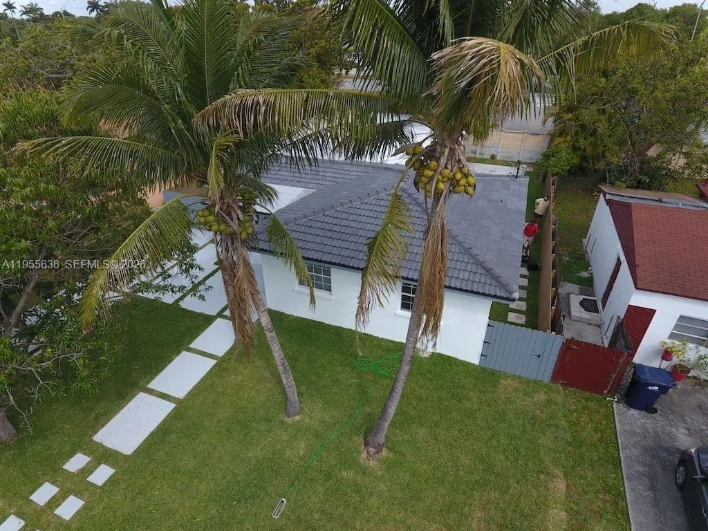 4 bedroom 3 bath for sale at 2375 NE 185th St, Miami FL 33180
